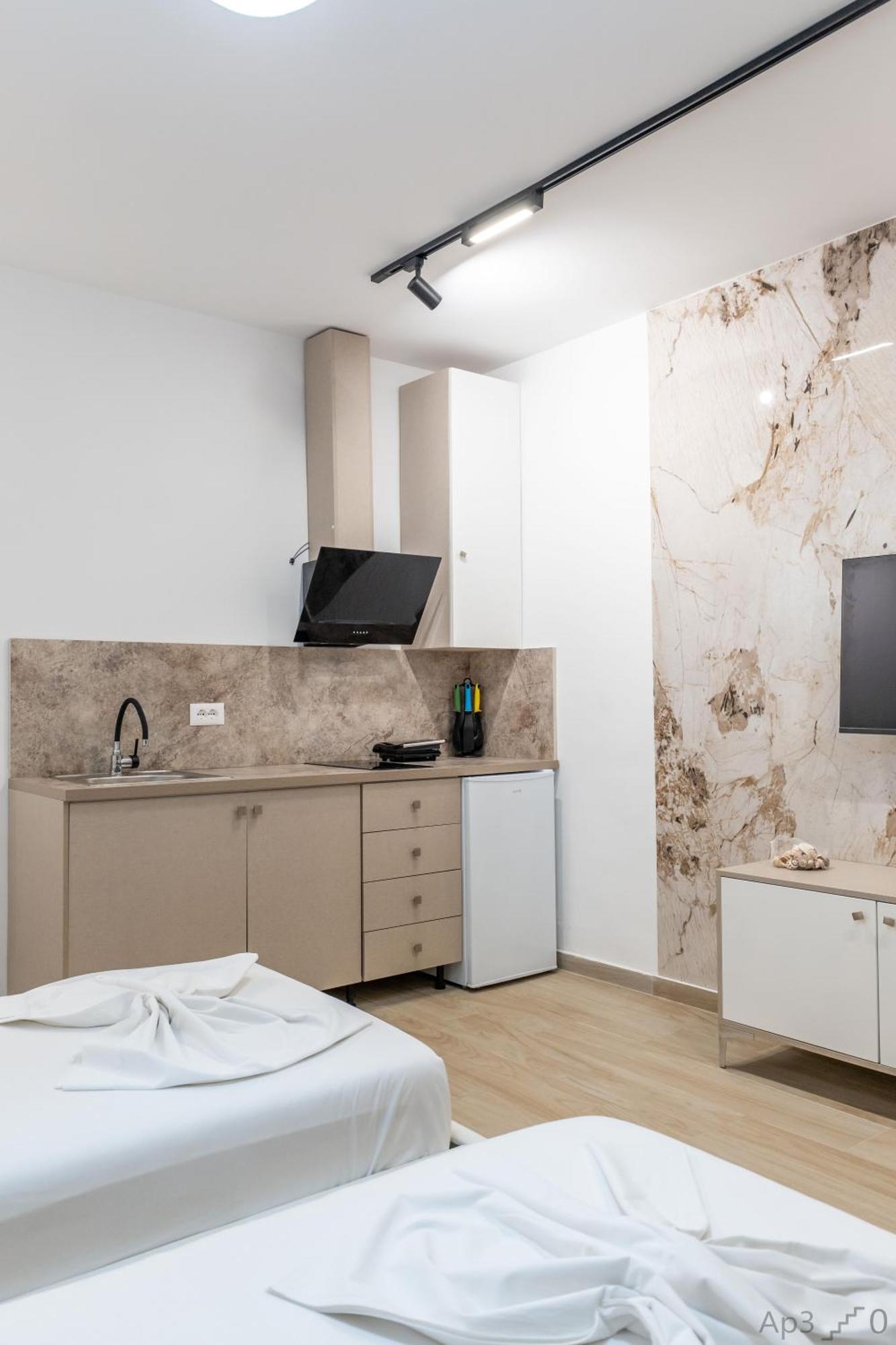Al Mare Rooms Саранда Екстер'єр фото