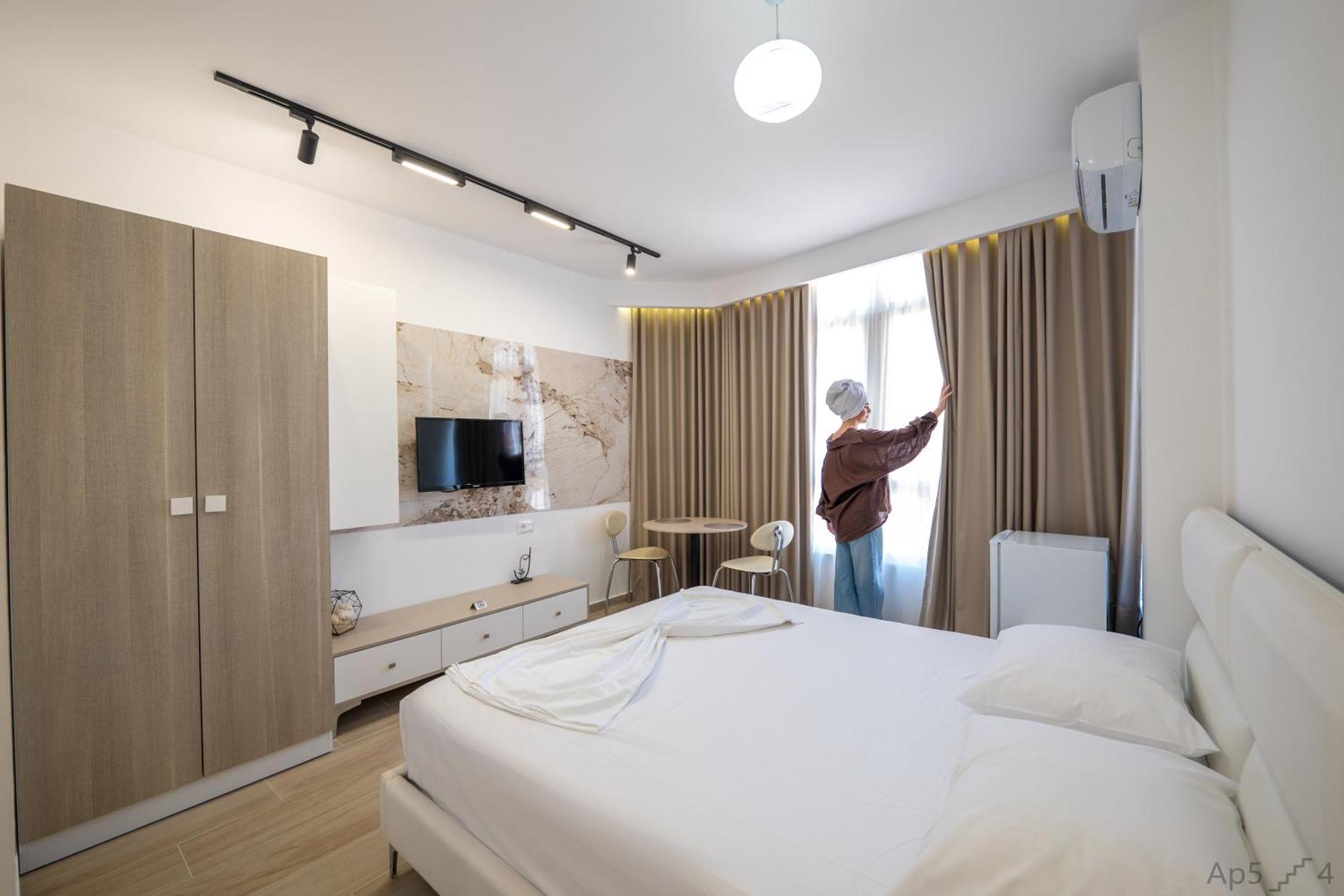 Al Mare Rooms Саранда Екстер'єр фото