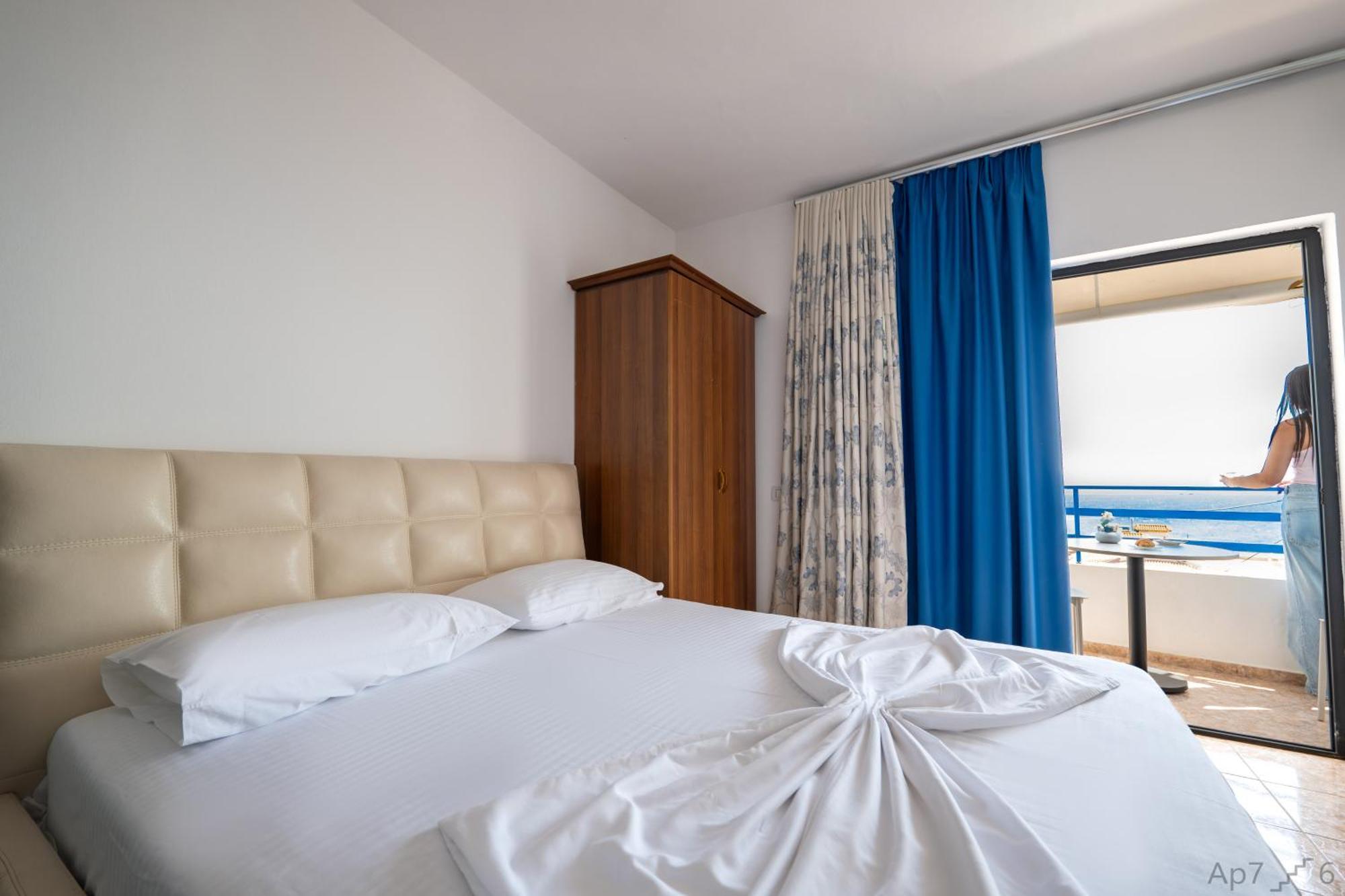 Al Mare Rooms Саранда Екстер'єр фото